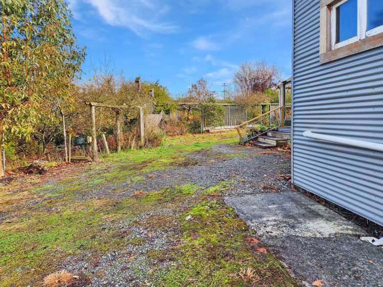 15 Wamphray Street Nightcaps_20