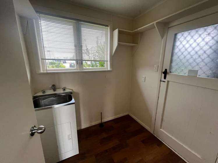 11 Healy Road Manurewa_10