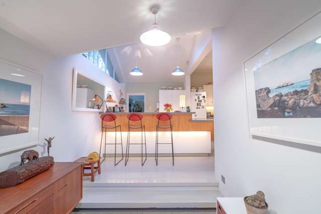 121 Wellington Road Paekakariki_2