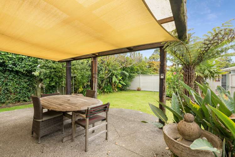 104 Beverley Terrace Whangamatā_15