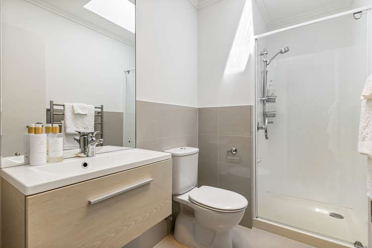 53 Scoria Crescent Stonefields_15