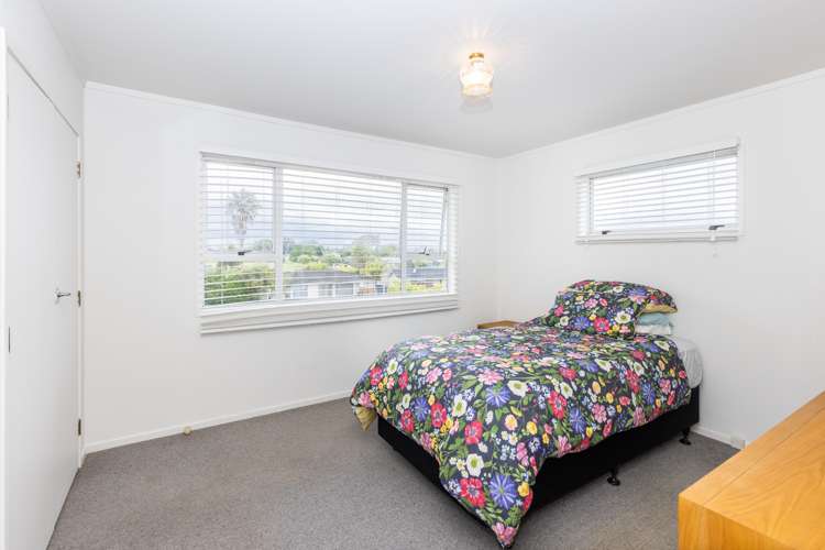 13 Maple Avenue Dinsdale_7