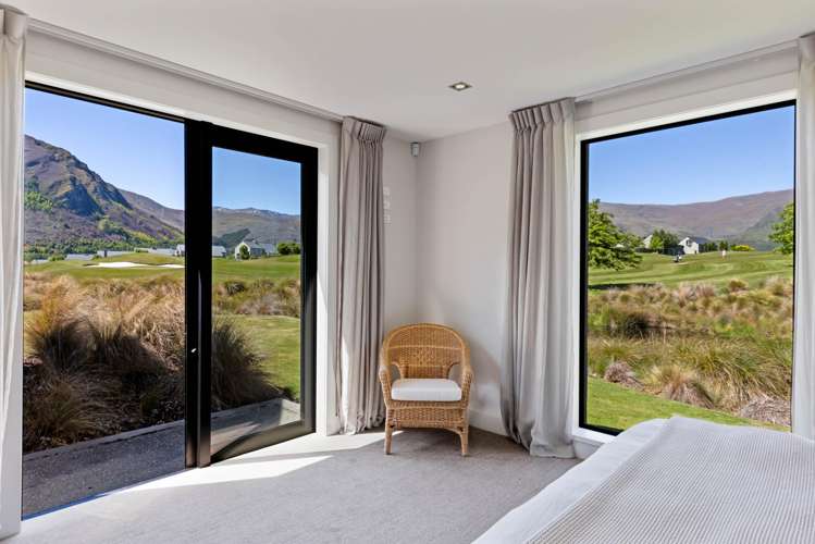 12 McEntyres Lane Arrowtown_13