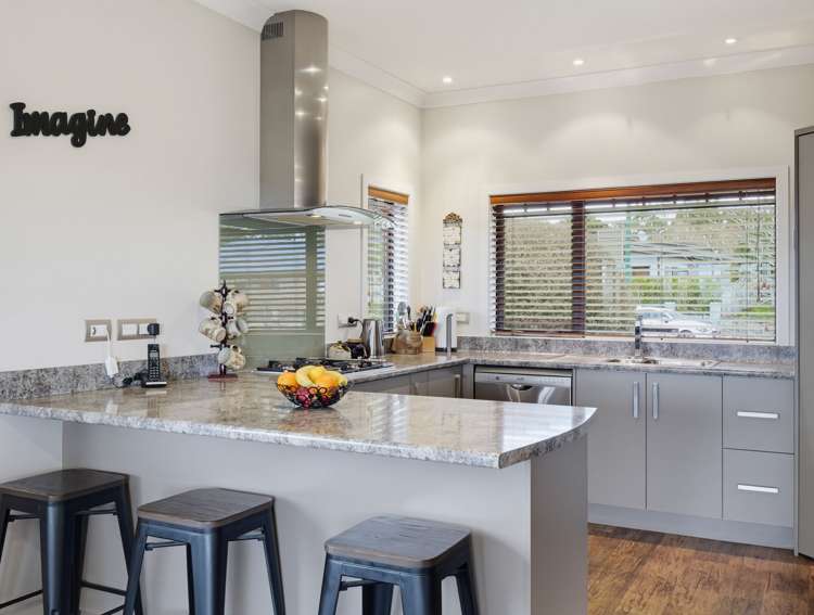 71 Ruapehu Drive Fitzherbert_14