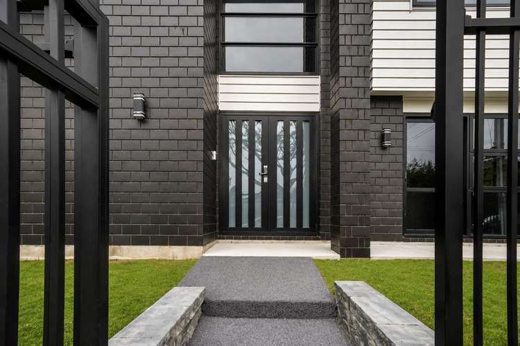 18 Calvert Avenue Māngere East_9