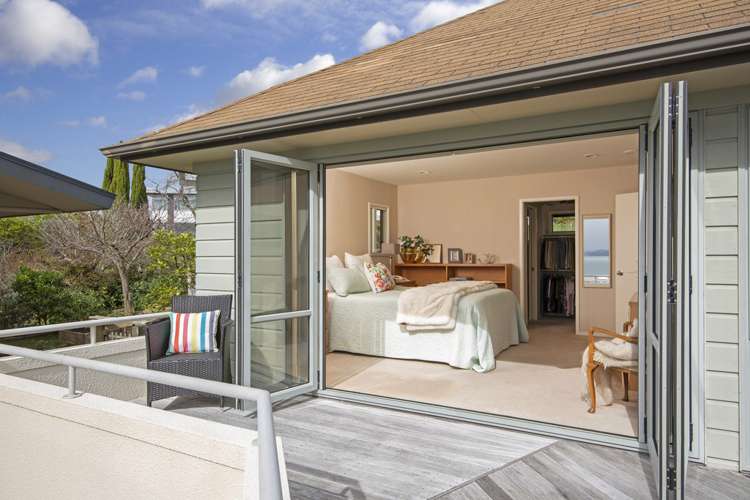 2/10 Burford Place Mellons Bay_2