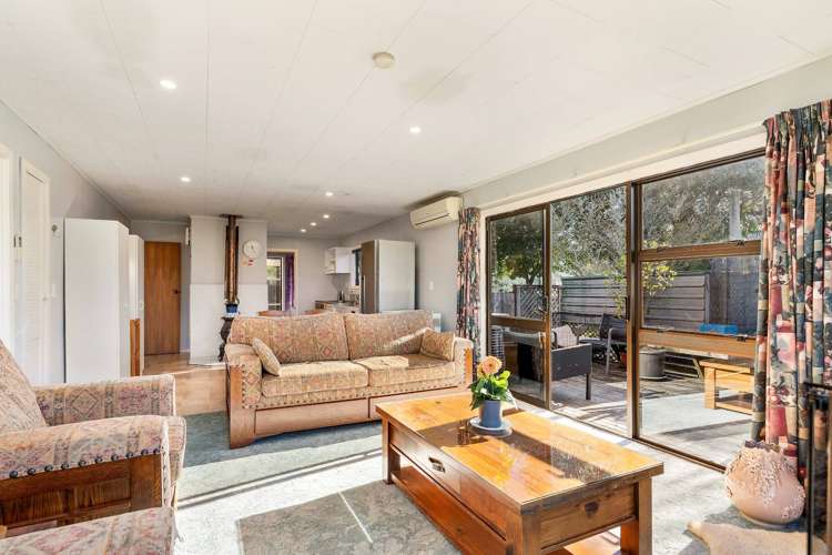 143 Lorraine Place Whangamatā_16