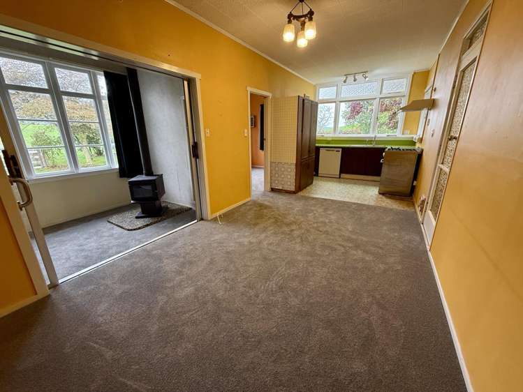 112 Hall Road_5