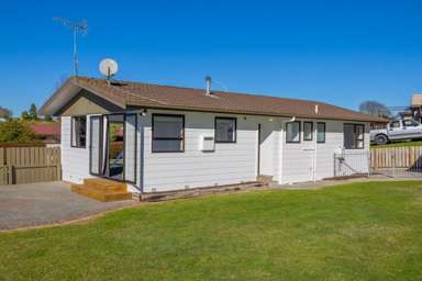 124 Caxton Place_2