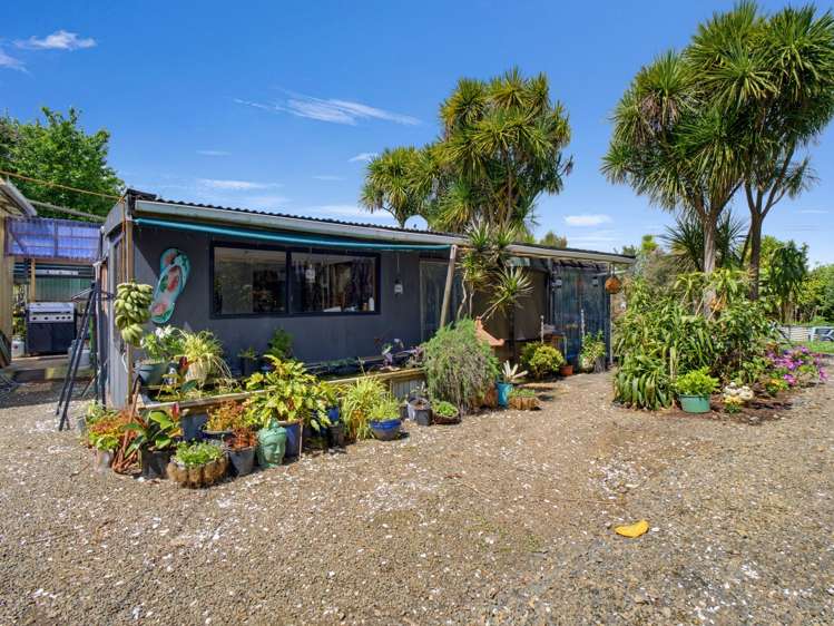 11 Moana Road Tinopai_17