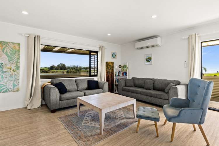 17 Old Ferry Road Clive_3