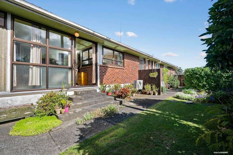 44 Glen Avenue Papatoetoe_4