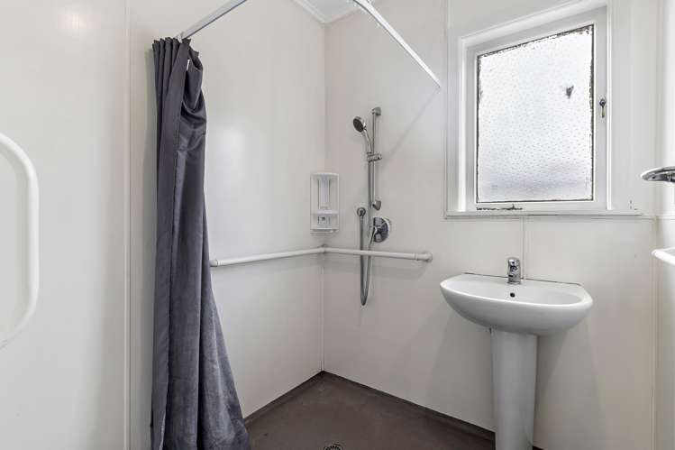 47 Royal View Road Te Atatu South_6