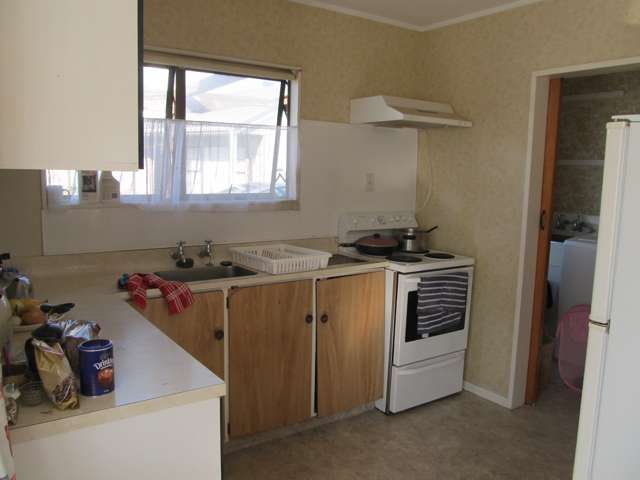 15 Avon Place Springvale_3