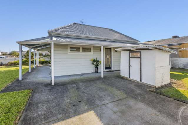 2 Warre Street Waitara_4