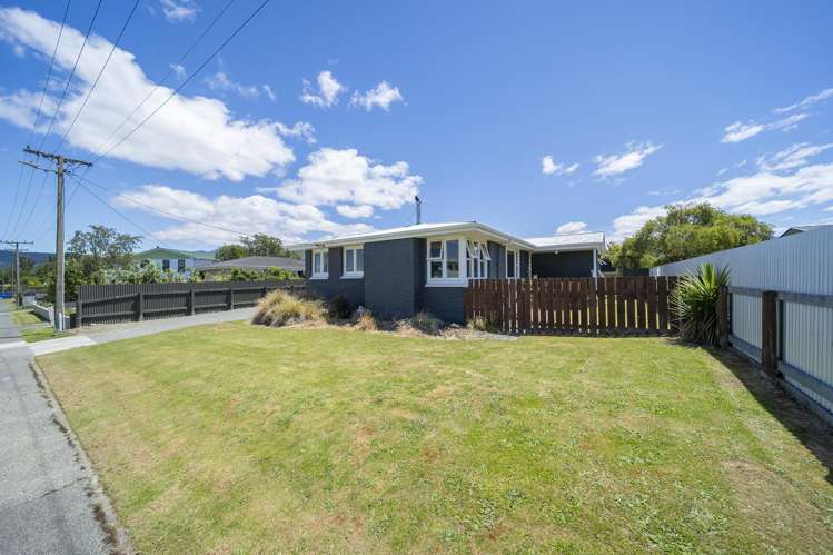 33 Moana Crescent Te Anau_1