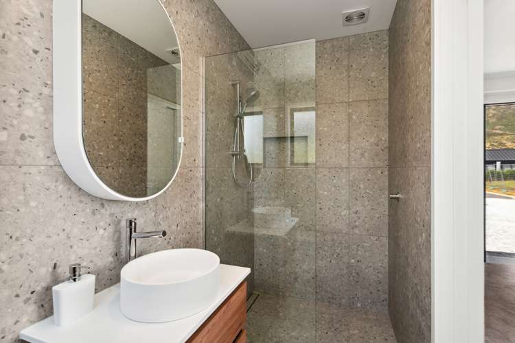 18 Jacks Point Rise Jacks Point_11