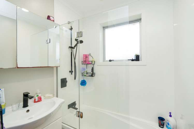 73 Dunbeath Crescent Kew_12