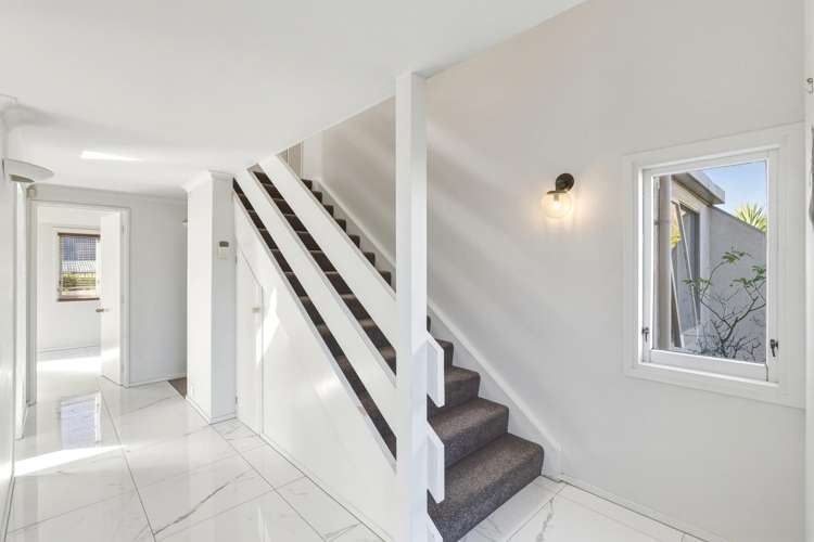 6 Aiken Road St Johns Hill_12