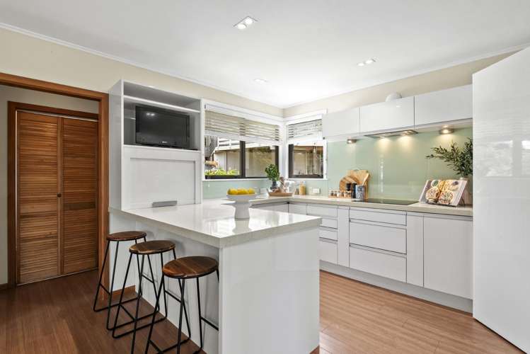 8 Kauri Road Birkenhead_6