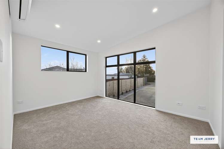 25 Jandell Crescent Bucklands Beach_11