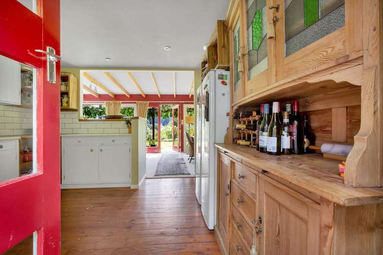 538 Waiwhero Road Ngatimoti_7