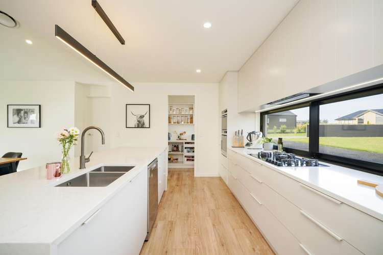 6 Chatham Rise Seaward Bush_8