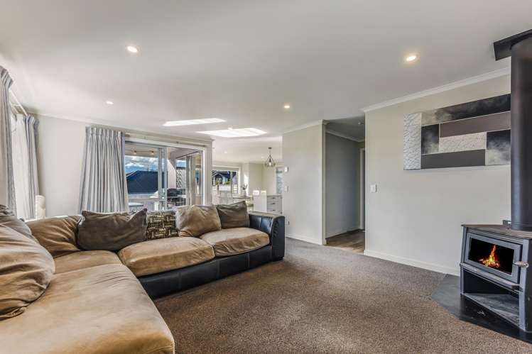 42 Katania Heights Brightwater_6