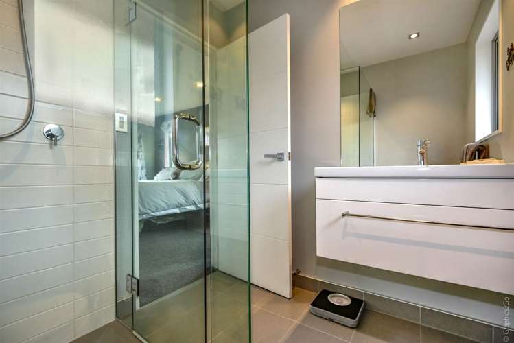 35 Reka Street Parklands_11