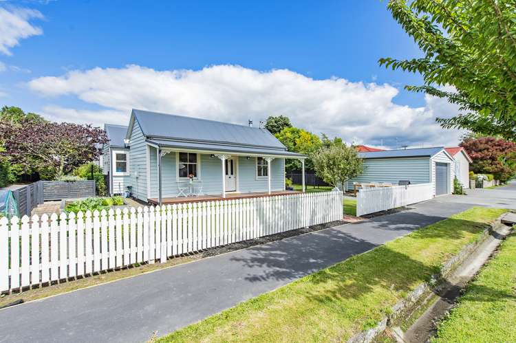4 Lyttelton Street Somerfield_24