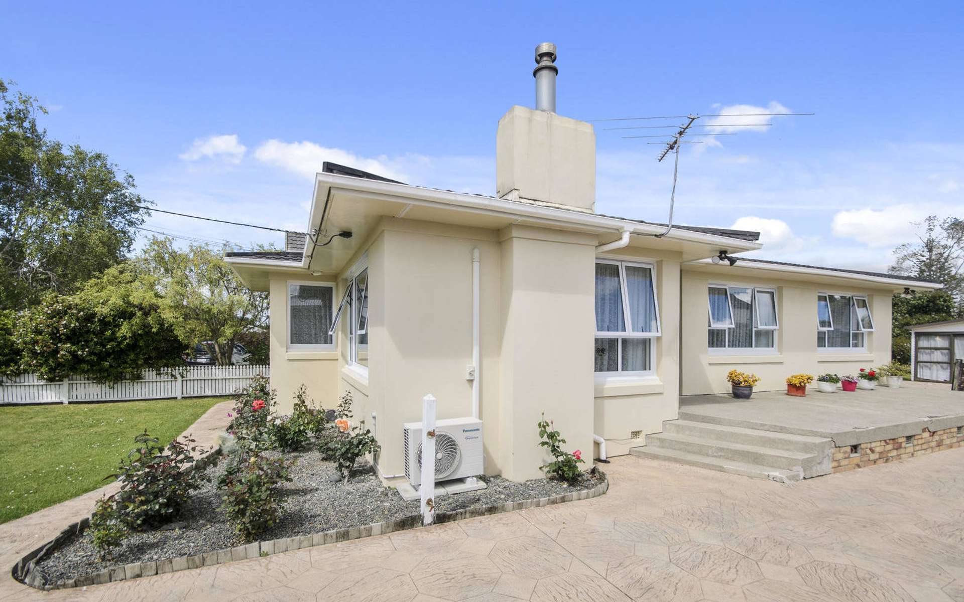 20 Peachgrove Road Te Atatu Peninsula_0