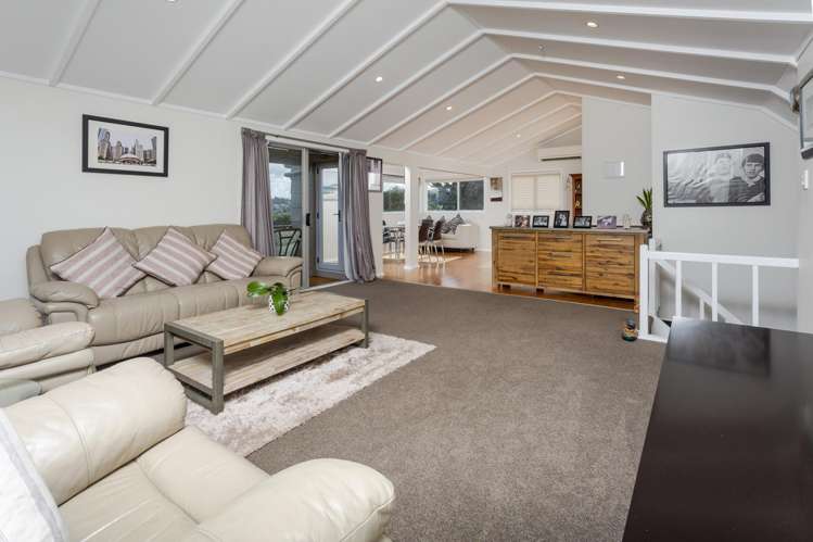 1/16 Tamahere Drive Glenfield_1