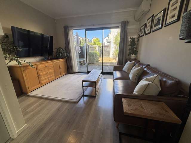 21 Kerewhenua Crescent Hobsonville_1