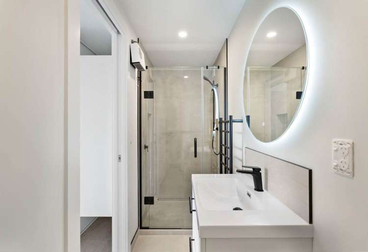 7/2 Valonia Street New Windsor_12
