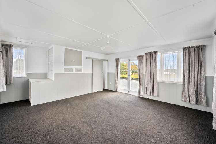 506 Huia Street Camberley_5