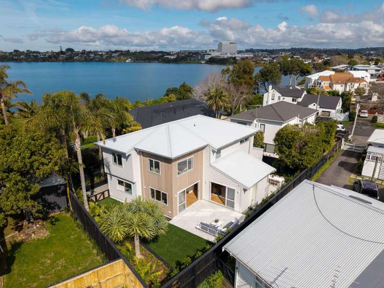 2/24 Fenwick Avenue Milford_27