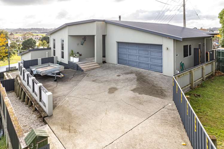 37 Mason Terrace Gonville_5