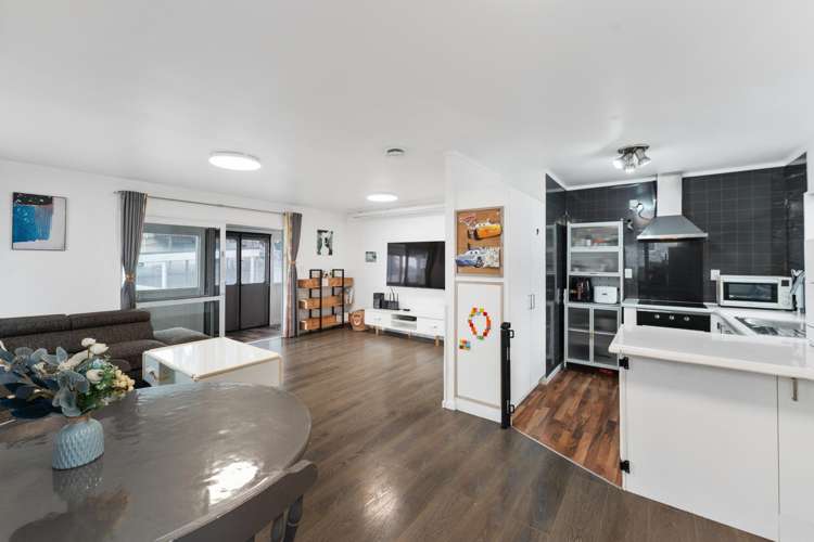 33A Lilburn Crescent_4