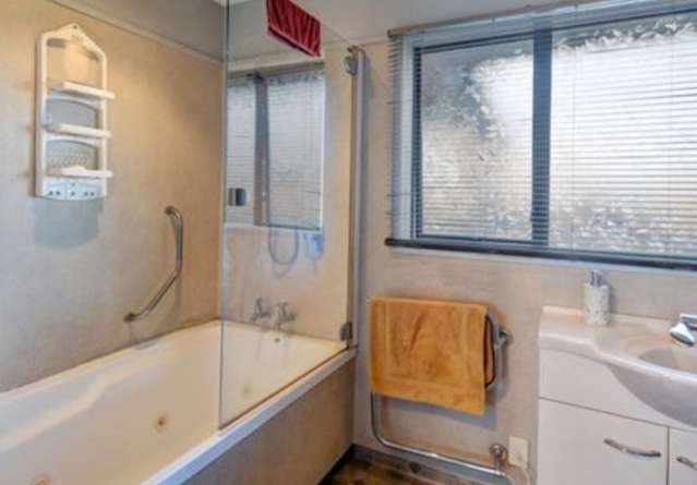 17 Wickliffe Street Mosgiel_4