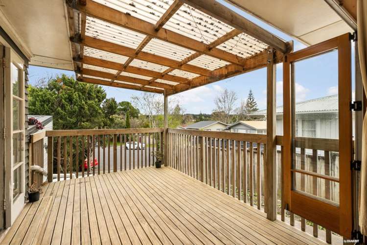 21 Kelkirk Street Kelston_6