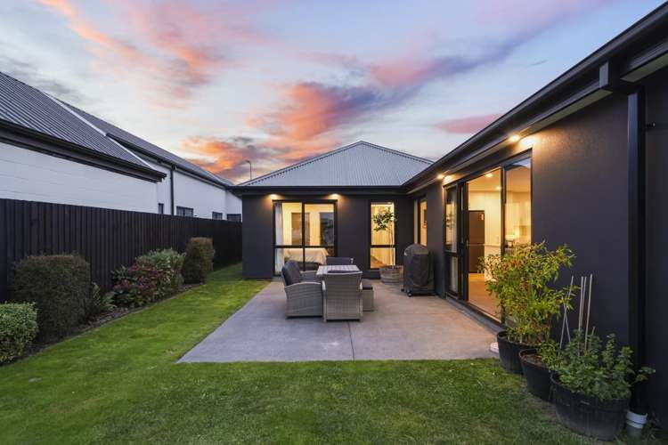 34 Sir John McKenzie Drive Yaldhurst_14