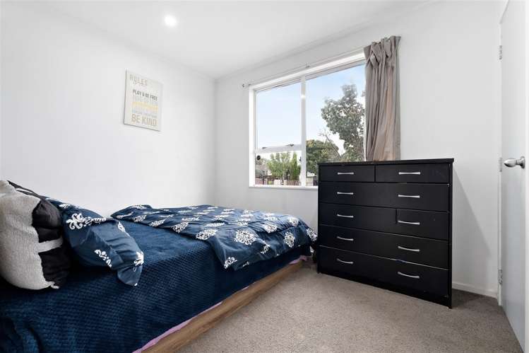 2/13 Etherton Drive Manurewa_9