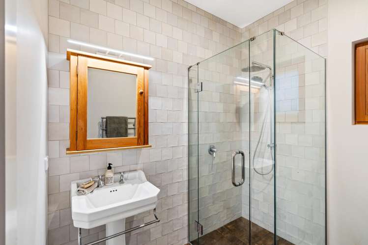 2 Rich Rise Havelock North_17