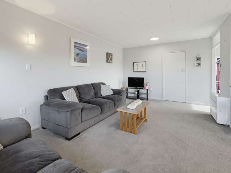 24a Cobham Crescent Stoke_11