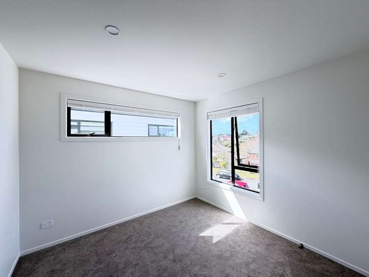 49 Centorian Drive Windsor Park_8