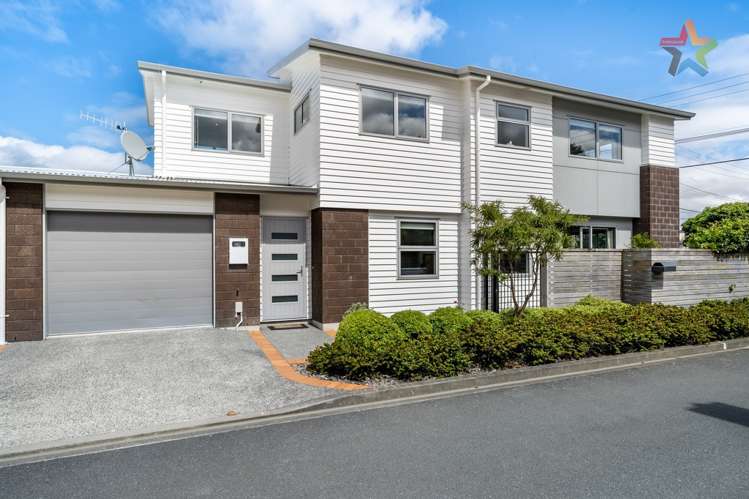 2 Latimer Way Petone_19