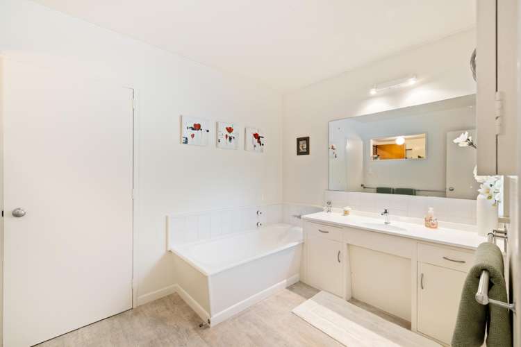 15 Horotane Valley Road Heathcote Valley_13