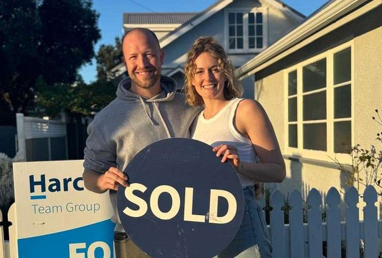 Radio star sells family home to overseas buyers after they send heartfelt letter