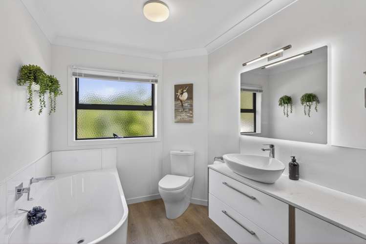 25 Hanawera Ridge Road Manakau_21