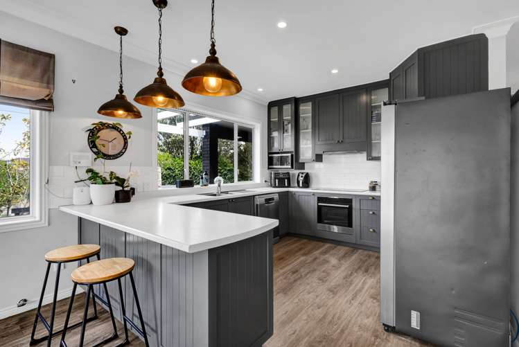 20 Maple Crescent Whalers Gate_3